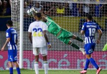 Luchando hasta el final, la “U” cayó frente a Boca Juniors