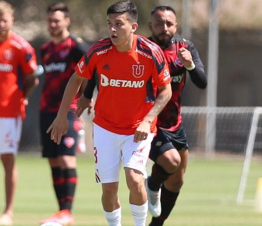 Video: Pablo Aránguiz convirtió de tiro libre frente a Ñublense