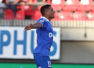 Palacios: «El equipo se merecía arrancar de esta manera»