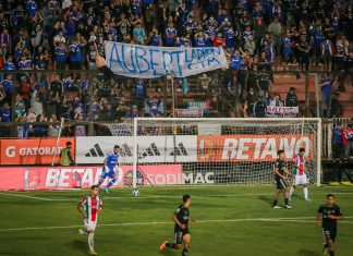 Fernando Felicevich se refiere a los lienzos en el Estadio Santa Laura