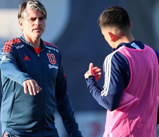 Diego López: «No estamos buscando un lateral. Tengo que hacer una evaluación del plantel»