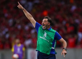 Hernán Caputto y su paso en el Romántico Viajero: «No me arrepiento de haber dirigido a la U, pero quedó estancado el proyecto de los juveniles»