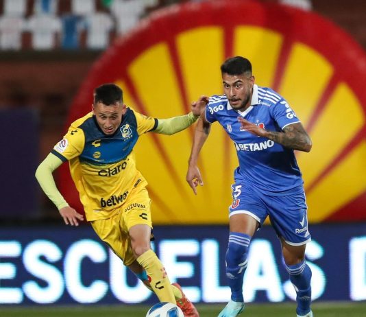 Universidad de Chile empata con Everton y deberá esperar otra semana para zafar del descenso.