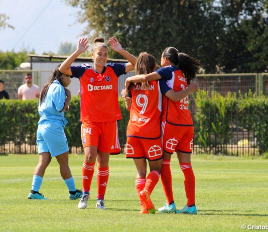 Las Leonas golearon a O’Higgins por el inicio del Torneo Nacional