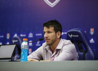 Manuel Mayo: “No tenemos urgencias, tenemos un plantel competitivo”