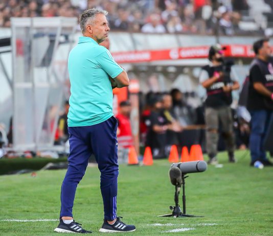 Gustavo Álvarez respalda a Luciano Pons y no se cierra a cambiar el esquema táctico