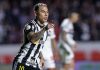 Video: Eduardo Vargas anotó un doblete en el empate 2 a 2 de Atlético Mineiro y Fluminense en Brasil