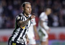 Video: Eduardo Vargas anotó un doblete en el empate 2 a 2 de Atlético Mineiro y Fluminense en Brasil