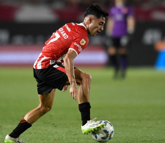 Aseguran que Javier Altamirano está a detalles de firmar con la U para la temporada 2025