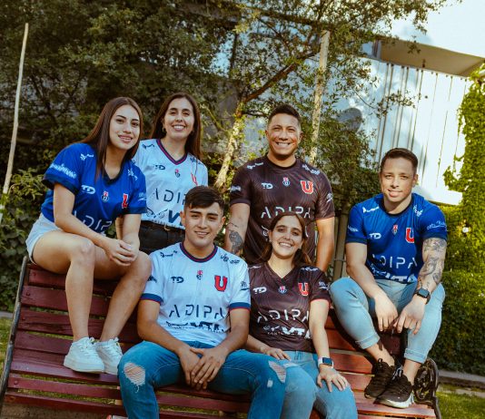Universidad de Chile Futsal presento sus nuevas armaduras para esta temporada
