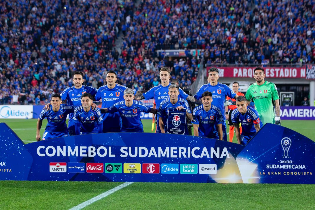 IMG_7230 Formación de Universidad de Chile previa a su partido contra Independiente por Copa Sudamericana 2025.