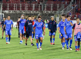 La difícil ruta de la U en busca de la “remontada épica” en la Liga de Primera Jugadores de Universidad de Chile en el Estadio Nacional durante un partido de la Liga de Primera