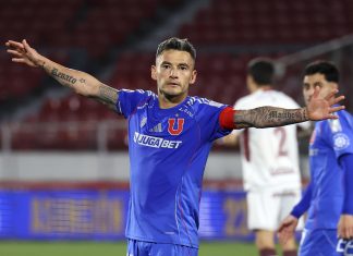 Si no se sufre, no es la U: Universidad de Chile lo empató en los descuentos y deja abierta la semifinal ante Lanús Charles Aránguiz celebra el empate ante Lanús por la Copa Sudamericana 2025.
