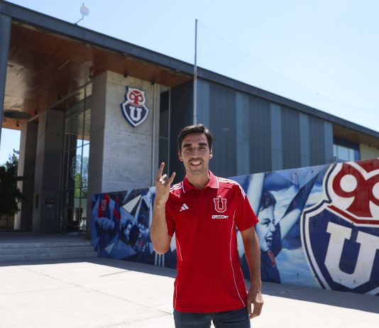 Francisco Meneghini es oficializado como nuevo entrenador de Universidad de Chile Francisco Meneghini es presentado oficialmente como nuevo entrenador de Universidad de Chile