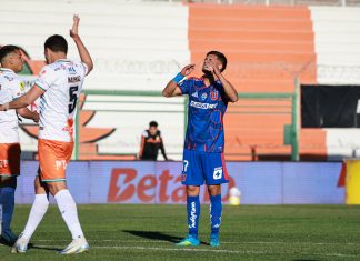 “Otra vez en El Salvador”: La U tropieza ante Cobresal y vuelve a sembrar dudas en la era Gago Fabián Hormazábal se lamenta durante la derrota por 1-0 entre Cobresal y Universidad de Chile por la Liga de Primera 2026 en el Estadio El Cobre