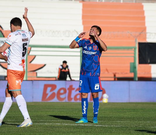 “Otra vez en El Salvador”: La U tropieza ante Cobresal y vuelve a sembrar dudas en la era Gago Fabián Hormazábal se lamenta durante la derrota por 1-0 entre Cobresal y Universidad de Chile por la Liga de Primera 2026 en el Estadio El Cobre