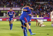 Universidad de Chile goleó a Deportes La Serena y consiguió su primer triunfo como local en 2026 Maxilimiliano Guerrero y Javier Altamirano durante el triunfo por 4-0 entre Universidad de Chile y Deportes La Serena por la Liga de Primera 2026 en el Estadio Nacional