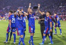 Universidad de Chile golpea otra vez: derrotó a la UC y se mete de lleno en la pelea Juan Martín Lucero celebra su gol durante el triunfo por 1-0 entre Universidad de Chile y Universidad Católica por la Liga de Primera 2026 en el Estadio Nacional